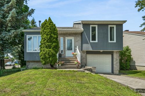 322 Rue De La Chesnaye, Terrebonne, QC, J6V1C5 | Card Image