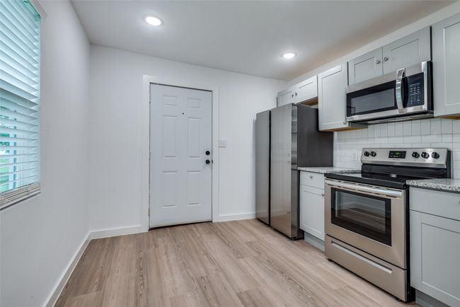 307 Commerce St W, House other with 2 bedrooms, 1 bathrooms and null parking in Honey Grove TX | Image 13