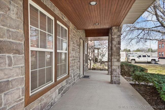 1338 E 34 Th St, House other with 2 bedrooms, 2 bathrooms and null parking in Tulsa OK | Image 4