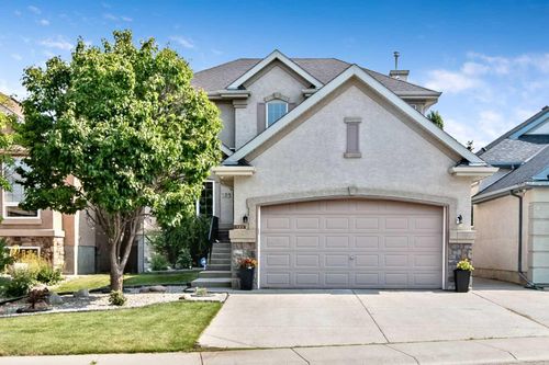 123 Cranwell Close Se, Calgary, AB, T3M1B1 | Card Image