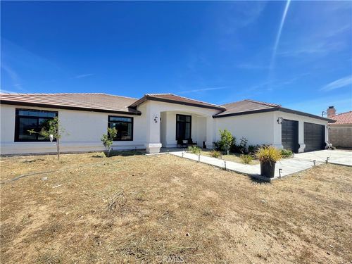 11375 4th, Hesperia, CA, 92345 | Card Image