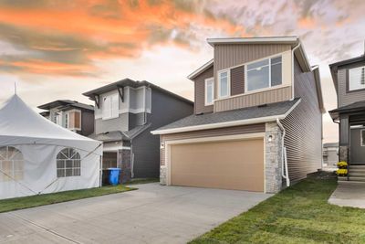 41 Corner Glen Way Ne, House detached with 3 bedrooms, 2 bathrooms and 4 parking in Calgary AB | Image 3