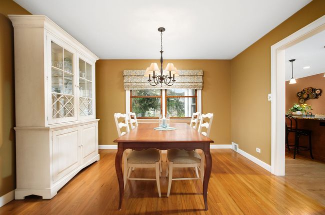 304 N Norman Dr, House other with 4 bedrooms, 2 bathrooms and 1 parking in Palatine IL | Image 9