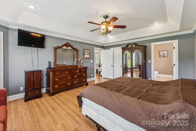 Owners' Suite Main Floor | Image 17