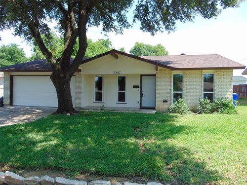 6207 Misty Wood Dr, Dallas, TX, 75217-5678 | Card Image