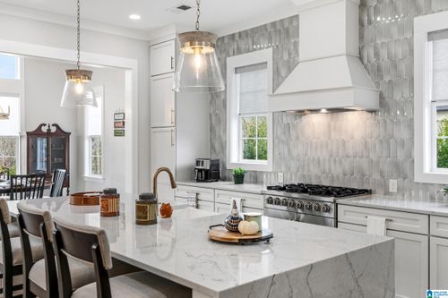 304 Timberview Trl, CHELSEA, AL, 35043-9417 | Card Image