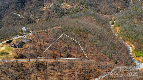 99999 Elm Crest Pl, Hendersonville, NC, 28792 | Card Image