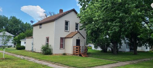 410 Lynd St, Marshall, MN, 56258-1234 | Card Image