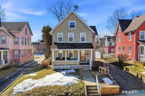 156 Willetts Ave, New London, CT, 06320-4819 | Card Image