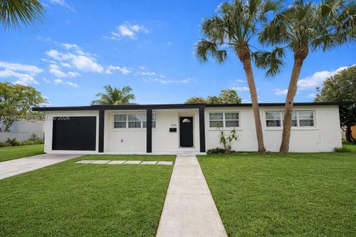 6885-6885 Nw 14th Ct, Plantation, FL, 33313-5314 | Card Image