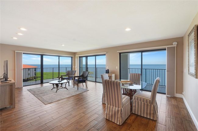 433 - 433 Mariner Dr, Condo with 2 bedrooms, 2 bathrooms and null parking in Tarpon Springs FL | Image 27