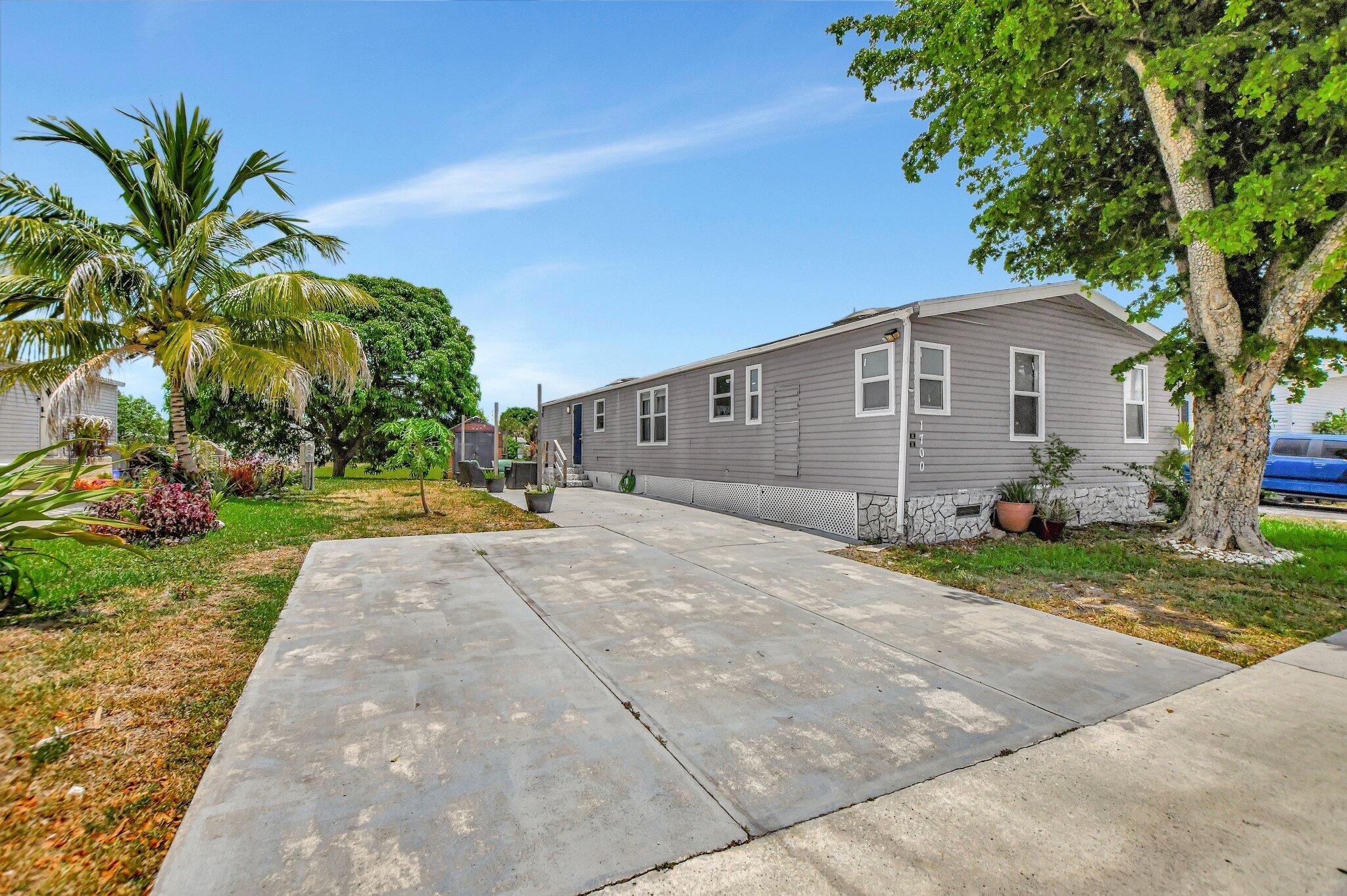 66th Ave, Boca Raton, FL 33428
