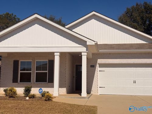 18876 Wicklow Cir, Athens, AL, 35613-6096 | Card Image