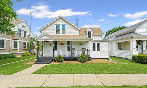 251 W Center Street, Paxton, IL, 60957 | Card Image