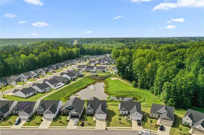 6957 Healy Ave, House other with 4 bedrooms, 3 bathrooms and null parking in Gloucester VA | Image 4