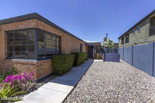 830 N 6th Ave, Phoenix, AZ, 85003-1318 | Card Image