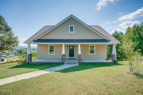 225 Pleasant Ridge Ln, Bean Station, TN, 37708-1426 | Card Image