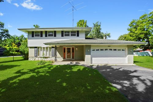 18830 S Sara Rd, Mokena, IL, 60448-8488 | Card Image