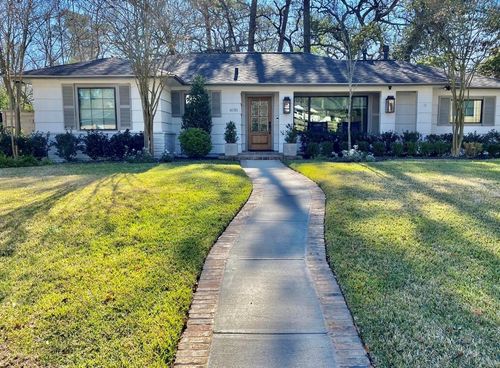 6151 Queenswood Ln, Houston, TX, 77008-6340 | Card Image