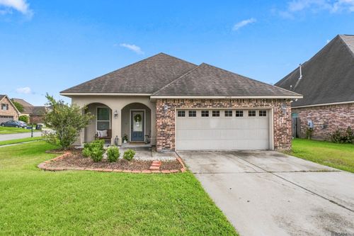 16550 Gallion Dr, Prairieville, LA, 70769-3555 | Card Image