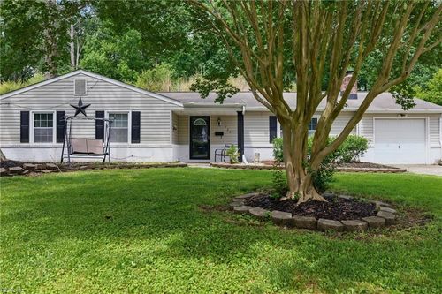 725 Forest Trl, Virginia Beach, VA, 23452-5211 | Card Image