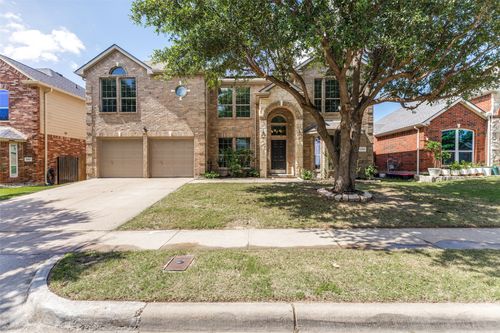 5385 Lake Chelen Dr, Fort Worth, TX, 76137-4926 | Card Image