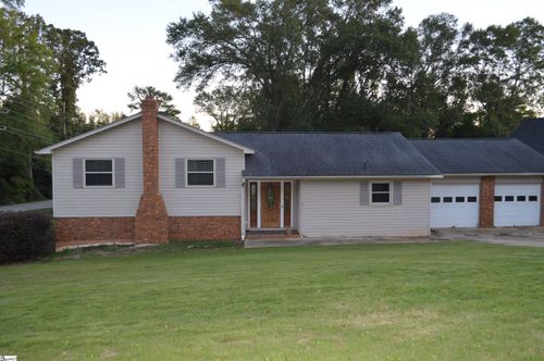 101 Lakeforest Dr, Greer, SC, 29651-5951 | Card Image