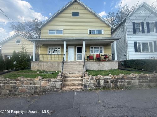 2032 Washburn St, Scranton, PA, 18504-1905 | Card Image