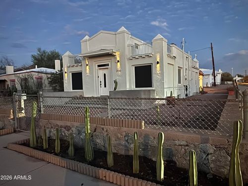 200 W La Mina Ave, Ajo, AZ, 85321-2725 | Card Image