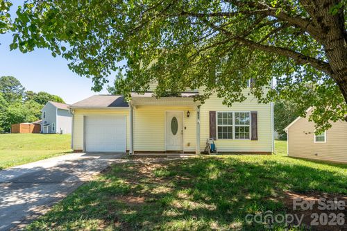 511 Lightspun Ln, Charlotte, NC, 28216-3175 | Card Image