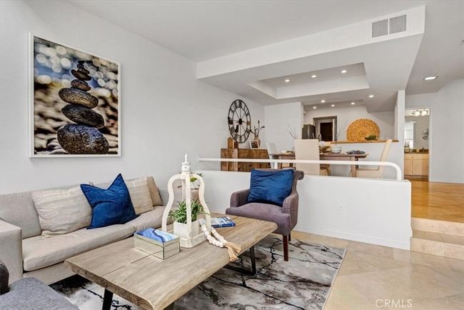 3366 Tempe Dr, House other with 2 bedrooms, 3 bathrooms and 2 parking in Huntington Beach CA | Image 18