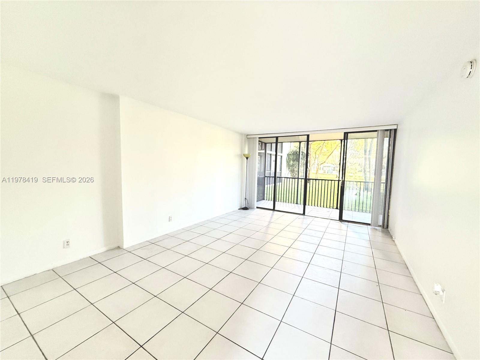 Residential in Aventura 4