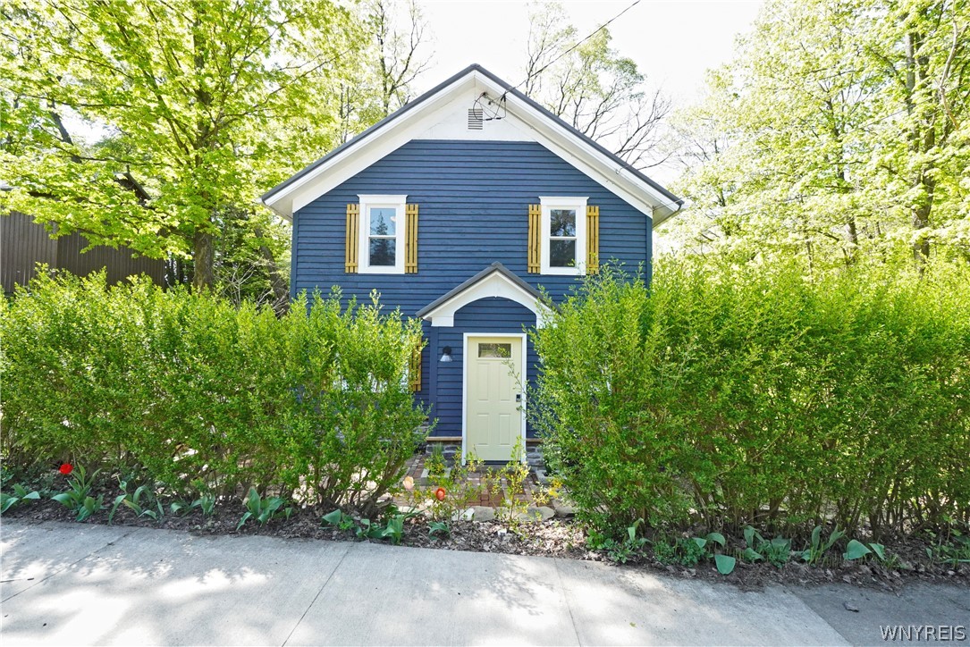 Washington St, Cattaraugus, NY 14719