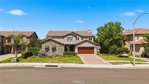 6981 Wild Lupine Rd, Eastvale, CA, 92880-9180 | Card Image
