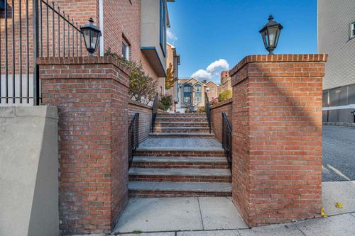 400-620 38th St, Union City, NJ, 07087-1524 | Card Image