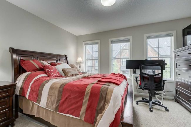 311 Ascot Circle Sw, Home with 2 bedrooms, 1 bathrooms and 2 parking in Calgary AB | Image 19