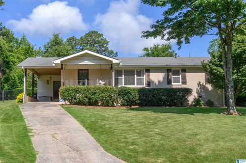 2116 Vestaview Cir, Vestavia, AL, 35216-1729 | Card Image