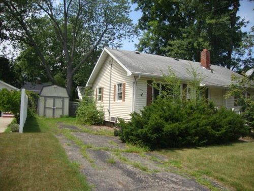 917 N Hickory St, Owosso, MI, 48867-1807 | Card Image