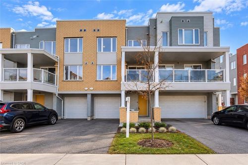 23 Valencia Ave, Kitchener, ON, N2R0R7 | Card Image