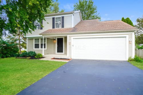 8492 Kingsley Dr, Reynoldsburg, OH, 43068-4729 | Card Image
