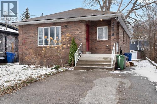 556 Clover St, Windsor, ON, N8P1C6 | Card Image