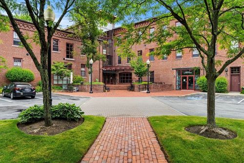 202-39 Millyard, Amesbury, MA, 01913-2437 | Card Image
