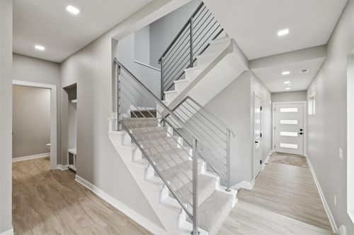 15575 Rocklyn Pl, Clive, IA, 50325-4327 | Card Image