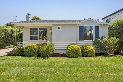 905 Rose Ct, Burlingame, CA, 94010 | Card Image