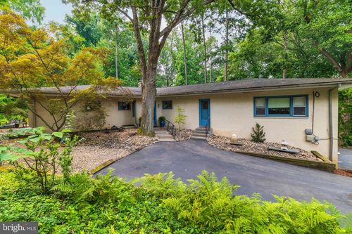 4145 Timber Ln, PHILADELPHIA, PA, 19129-5525 | Card Image