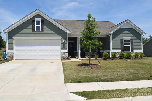 6135 Busch Way, Midland, NC, 28107-6709 | Card Image
