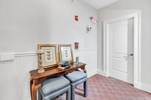 unit-b-292 UNIT B Coram Ave, Shelton, CT, 06484-3201 | Card Image
