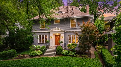 712 Oakwood Ave, Oakwood, OH, 45419-3339 | Card Image