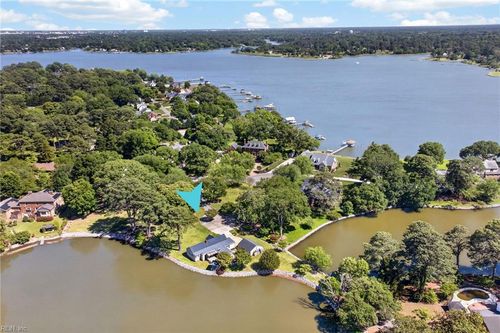 2904 Tanbark Ln, Portsmouth, VA, 23703-4829 | Card Image