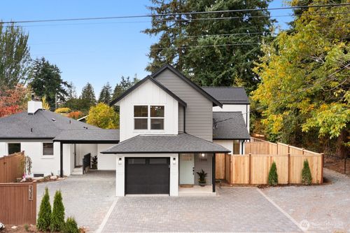 13005 1st Ave Ne, Seattle, WA, 98125 | Card Image